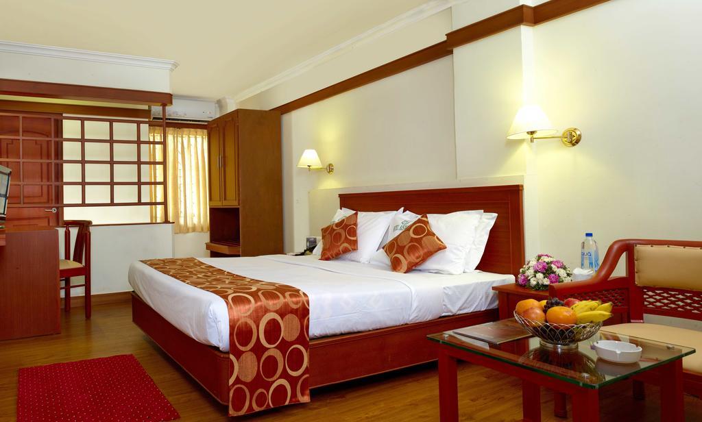 Hotel Aiswarya Kochi Exteriér fotografie